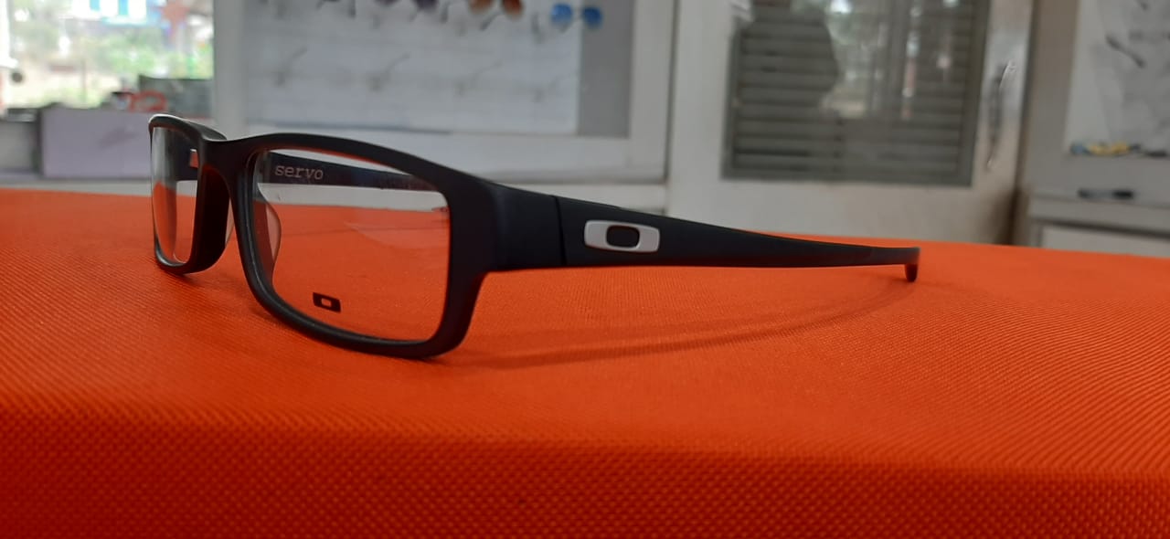 AYIN OPTICS CHERUPUZHA